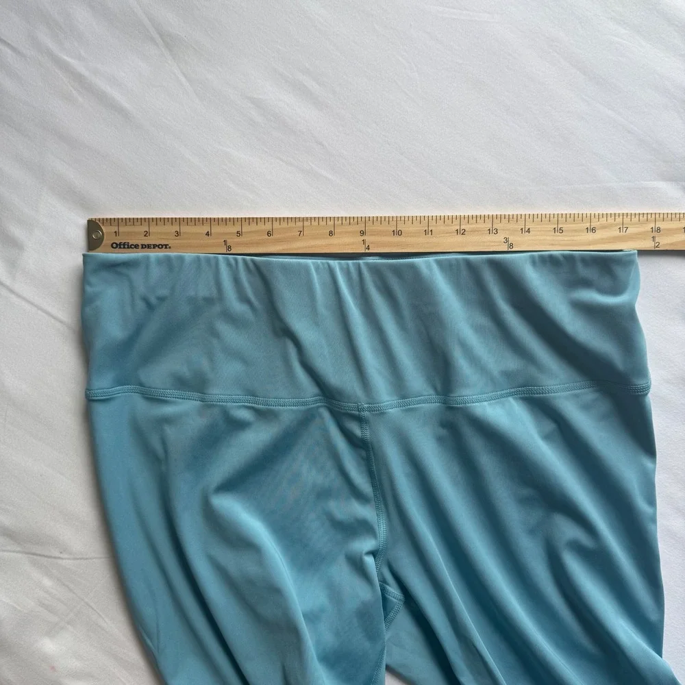 Nike Dri-FIT Womens 2X Teal Blue Cropped Leggings Athletic Tights Activewear